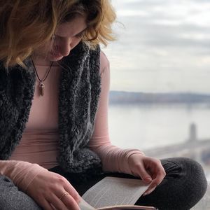 Meet your Posher, Moira